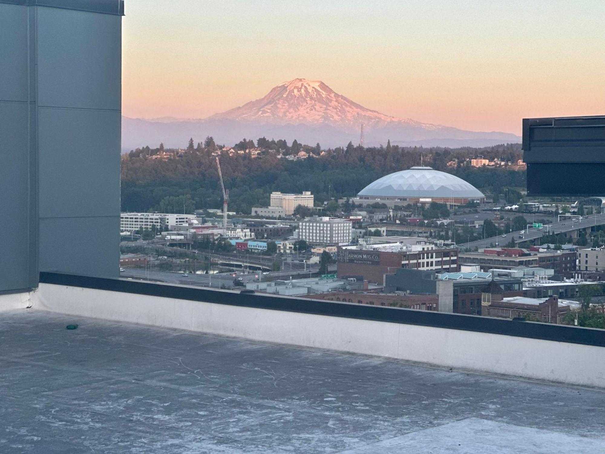 Top Luxury Lifestyle- Downtown Tacoma Near Everything Convention Center And More Экстерьер фото