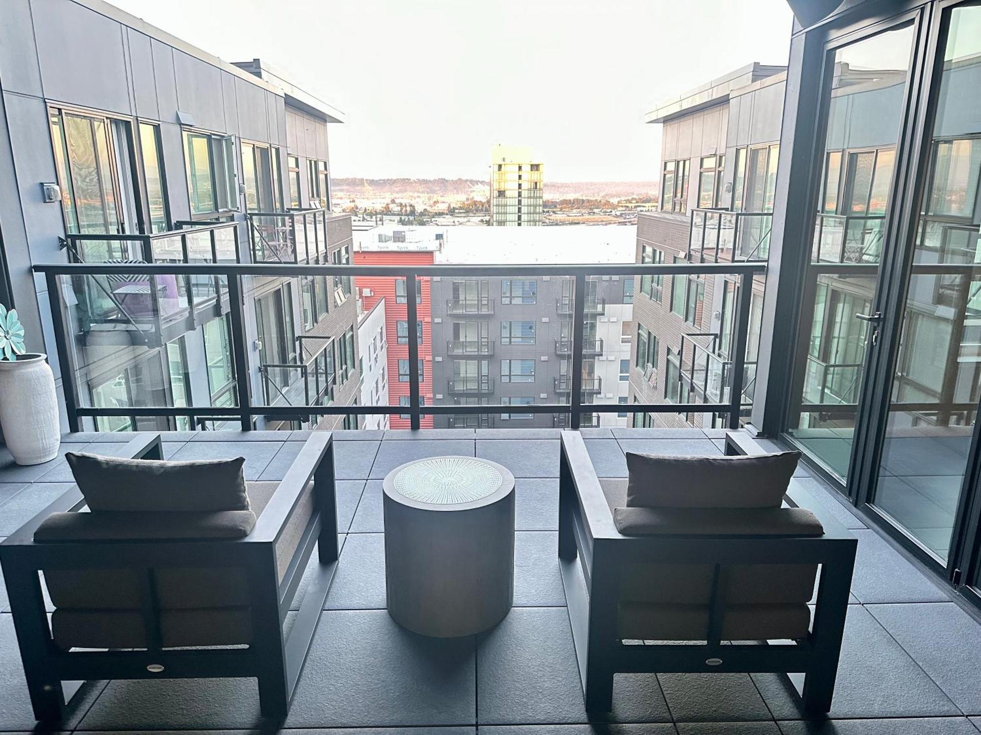 Top Luxury Lifestyle- Downtown Tacoma Near Everything Convention Center And More Экстерьер фото
